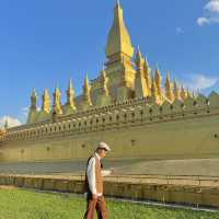 พระธาตุหลวงนครเวียงจันทน์ โครตสุด📍