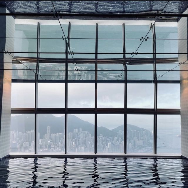 騰雲駕霧嘅酒店