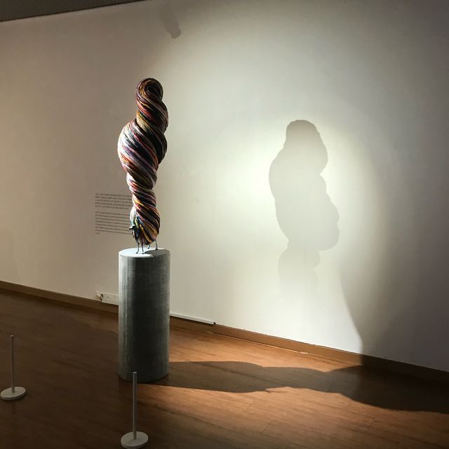 제주 전지 예술인 마을에 위치한 제주 현대미술관