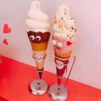 キラキラ、ポップな可愛いお店【Ni7】⭐