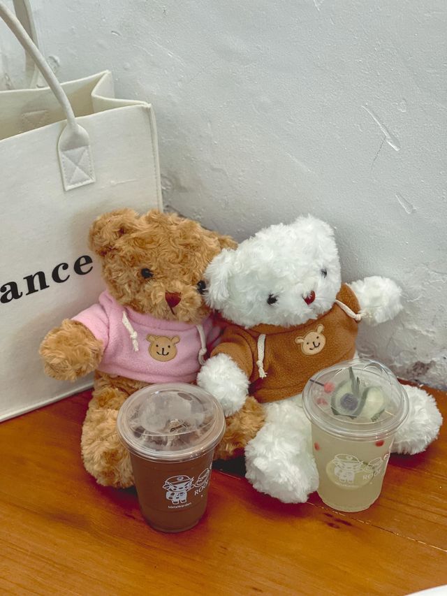 📸 รีวิวคาเฟ่: ROÔF Pudding & Cafe [เมืองภูเก็ต]