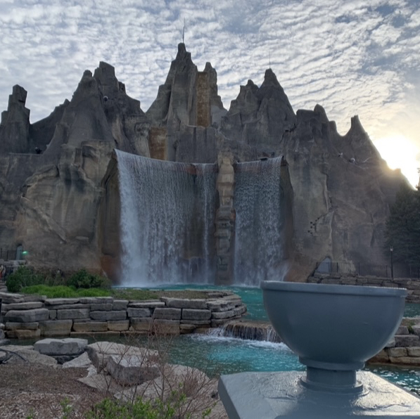 Xứ sở thần tiên Toronto 🎢🤪