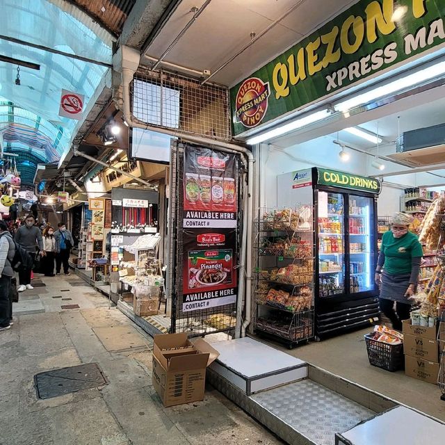 赤柱市集 ~ 香港特色的市集  赤柱市集 ~ 香港特色的市集