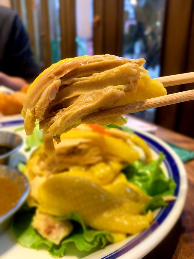 激讚嫩滑海南雞  