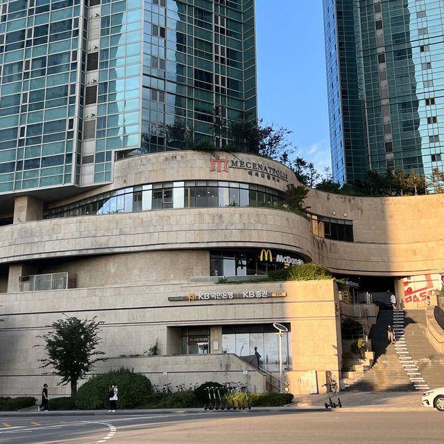 韓国/ソウル【合井】駅直結！大型マートもある便利なモール♡