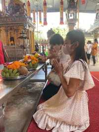 วัดพระศรีมหาอุมาเทวี ( วัดแขกสีลม )