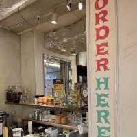 ザアメリカン🇺🇸 COMMISSARY 日本橋🍕🌮🍩
