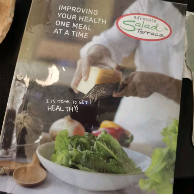 清邁醫護界最推薦既餐廳Salad Terrace