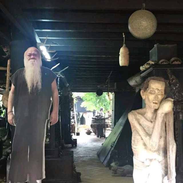 บ้านดำ หรือ พิพิธภัณฑ์บ้านดำ