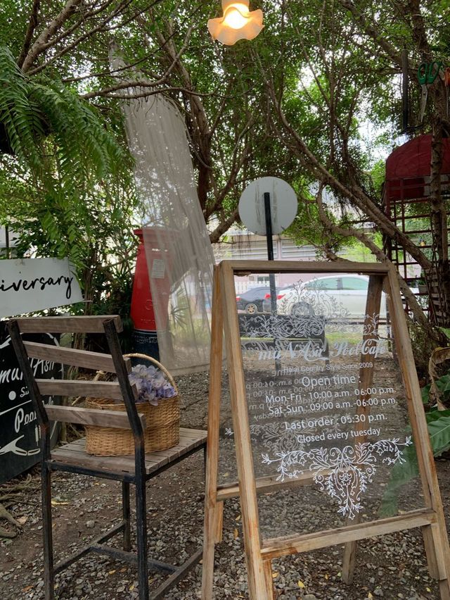  muNAsir Pool Cafe’ คาเฟ่ลับพัทยา
