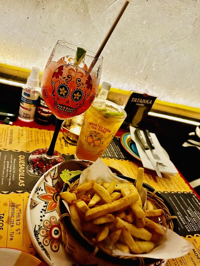 📍西營盤美食🇲🇽墨西哥酒吧🍹🍸🌮 📷打卡一流🤤正宗墨西哥味道