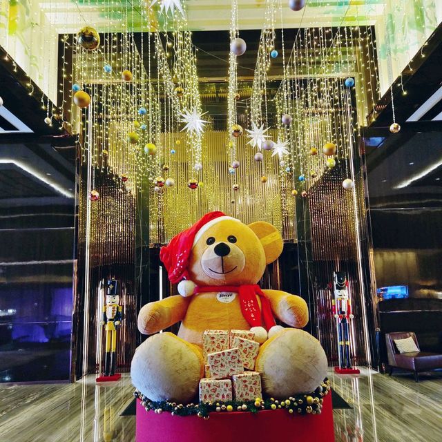 超級香！聖誕樹，真樹！加大熊！