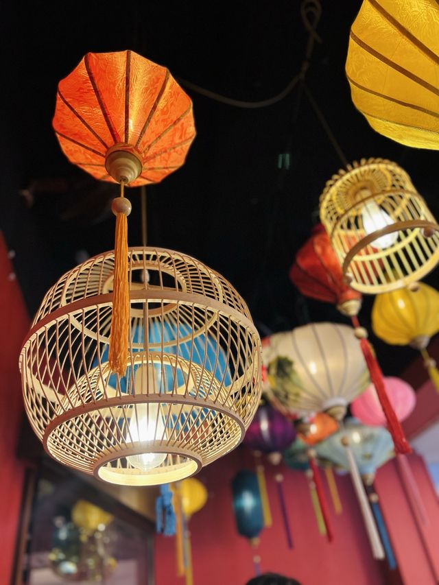 香港打卡餐廳🍀銅鑼灣七彩燈籠打卡餐廳
