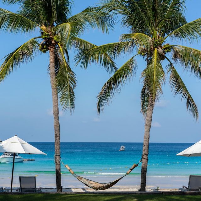 The Racha น้ำใสทะเลสวยหาดทรายขาวราวมัลดีฟส์
