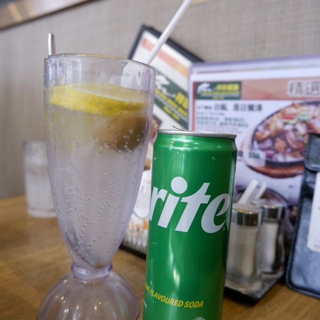 港式茶記鐵板餐 