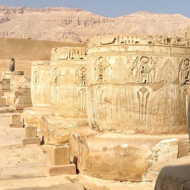 Temple of Medinat Habu - Luxor 