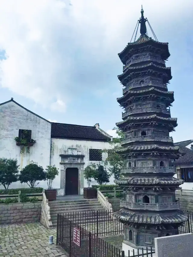 Shanghai ancient water town: Nanxiang 南翔镇