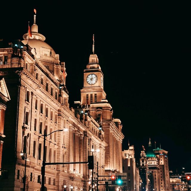 Lovely Christmas dinner by the bund