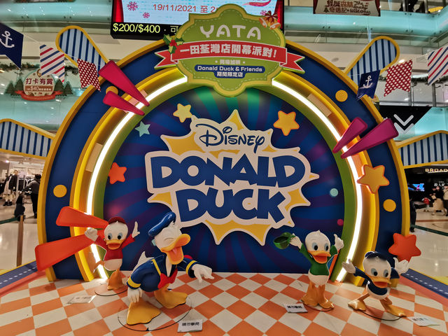 荃灣廣場 donald duck