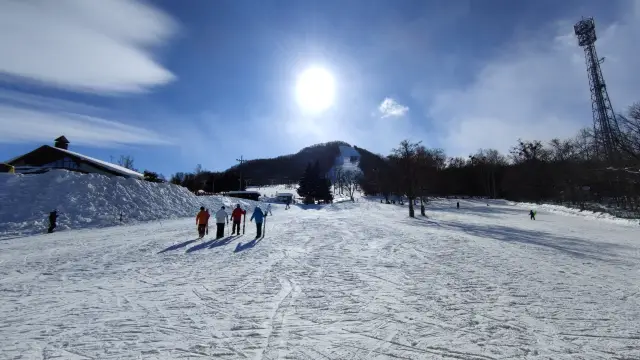 Hokkaido Sapporo Tengen Furu's Ski Resort Skiing Experience