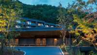 Japan's Mount Fuji FUFU Kawaguchiko Hotel.