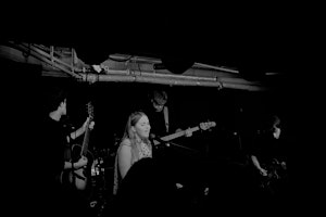 Lauren Emily (& band) gig at HPBC | Hyde Park Book Club