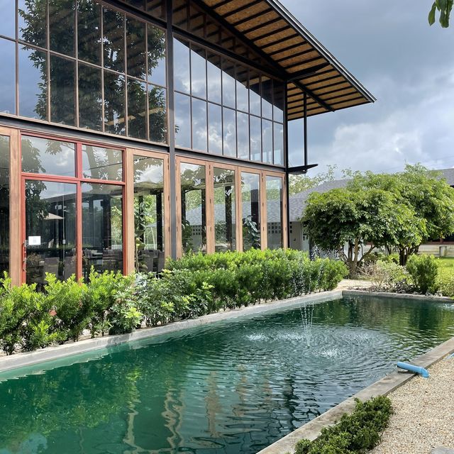 เดอะควนดินสอ คาเฟ่และร้านอาหารบรรยากาศ ดีมากกก