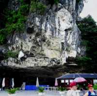 Sung Sot(Surprise) Cave @ Ha Long Bay