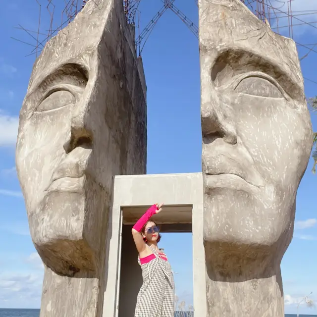 Bãi biển Sunset Sanato