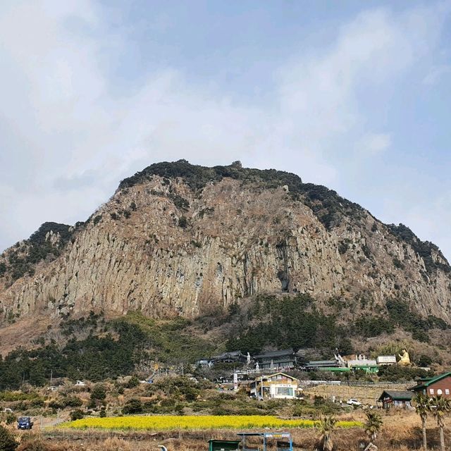 해외같은 제주 산방산과 용머리해안