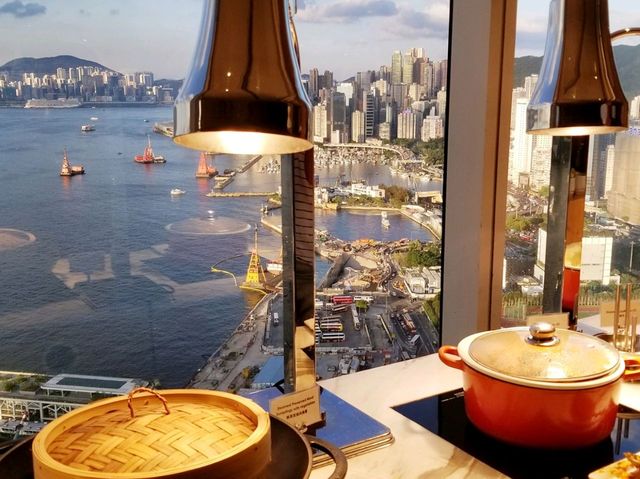Staycation入住萬麗海景酒店套房 走進最美行政酒廊沉醉維港醉人美景