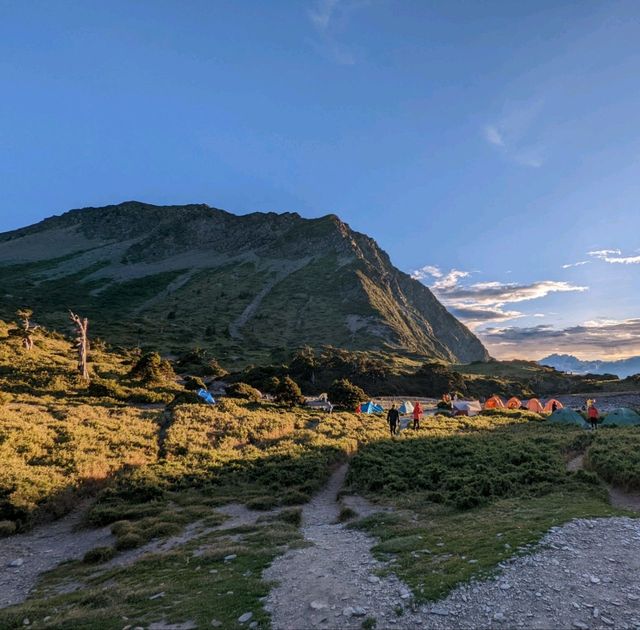 壯碩的南湖大山