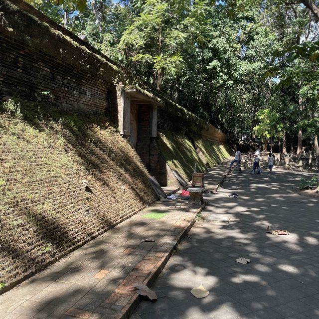 วัดอุโมงค์ที่สวยที่สุดในโลก