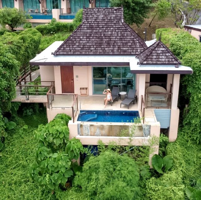 รีสอร์ท5ดาวสุดหรู ริมทะเล เกาะสิเหร่ ~ ภูเก็ต 