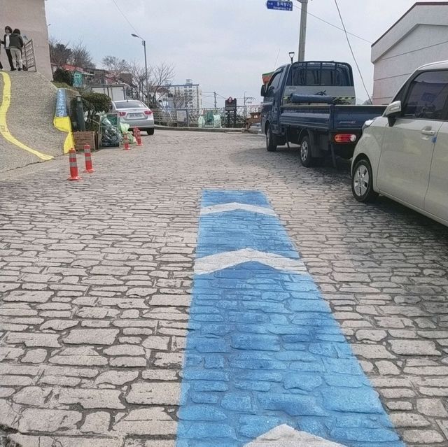 [경남 통영] 아기자기한 벽화 앞에서 인생샷! 동피랑 벽화마을🌊