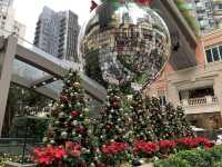 7米Disco鏡面球成為打卡熱點｜利東街