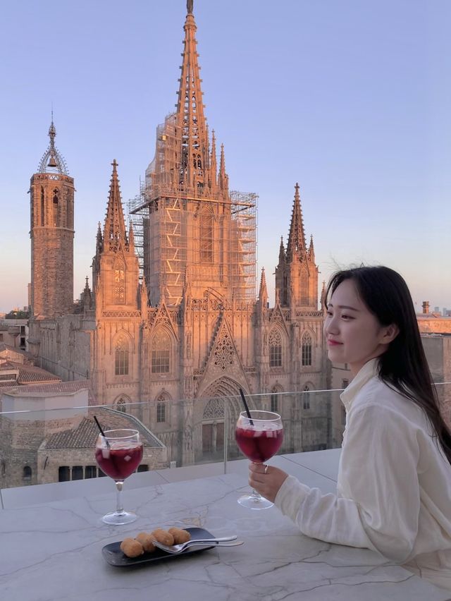 콜론호텔 루프탑에서 노을보며 샹그리아 한잔 🍷