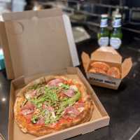 𓇨𓂂 𓂂 超高質手工酸種Pizza - Dough Bros