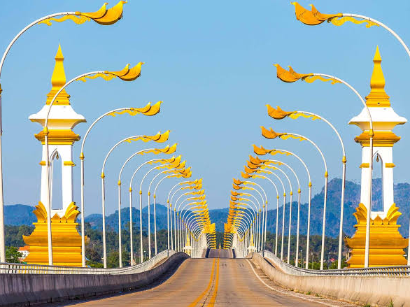 สะพานมิตรภาพไทย-ลาว