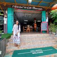 ร้านอาหารกระเพาะปลาริมเมย