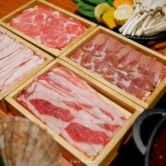 #นิวๆพามาเปิดหม้อ ชาบู "หม่าล่า"  ต้นตำหรับเสฉวน