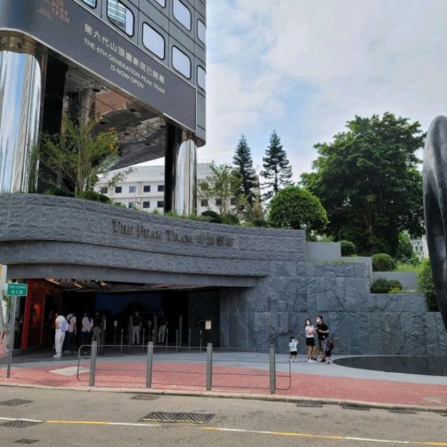 充滿香港特色的交通方式🚎