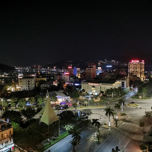 下龍灣CP值高的五星級酒店---下龍發玲酒店Phat Linh Hotel Halong 下龍灣CP值高的五星級酒店---下龍發玲酒店Phat Linh Hotel Halong
