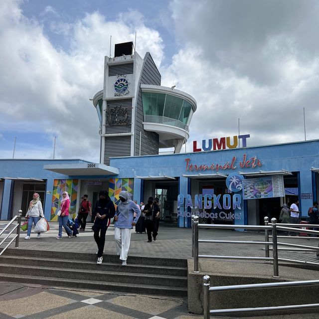 Ferry from Lumut to Pangkor, nice views 