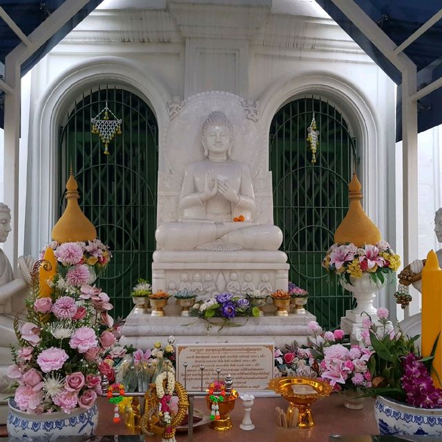 
วัดประยุรวงศาวาสวรวิหาร กรุงเทพ