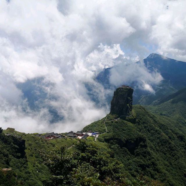 Fanjingshan monastery, Guizhou 