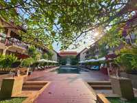 Anantara Suite at Angkor Wat Resort is so beautiful! Let's also visit the Queen's Palace in the afternoon.