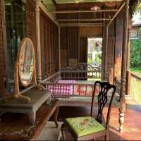 สิบสองหน่วยตัด ร้านอาหาร คาเฟ่ และที่พัก 