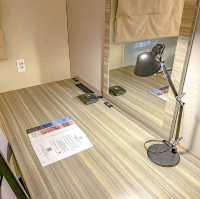 アイコニック東京汐留のテーブル周り