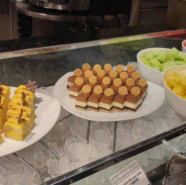 酒店自助晚餐ok